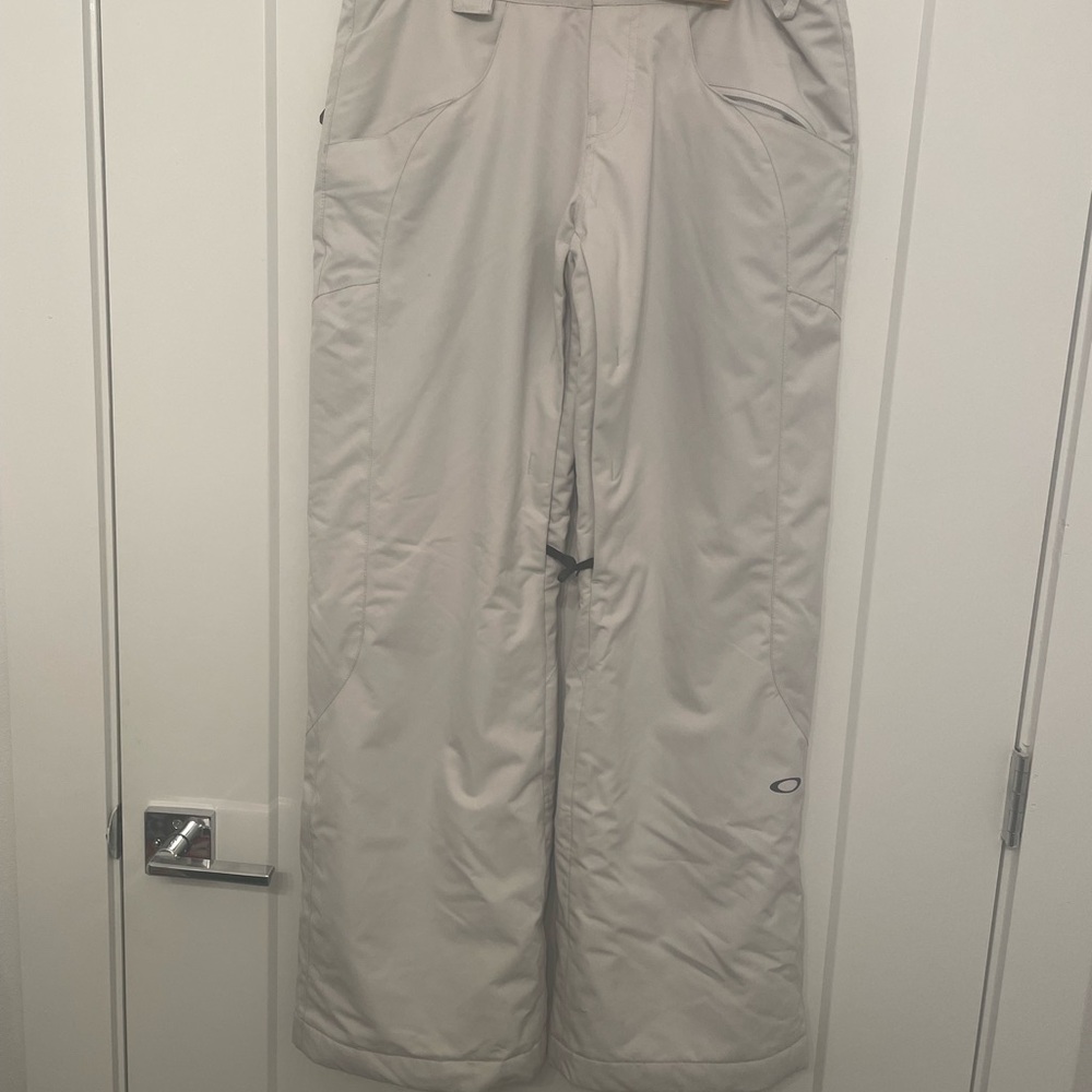 Oakley Women’s Loose-Fit Ski/Snowboard Pants - Picture 3 of 8